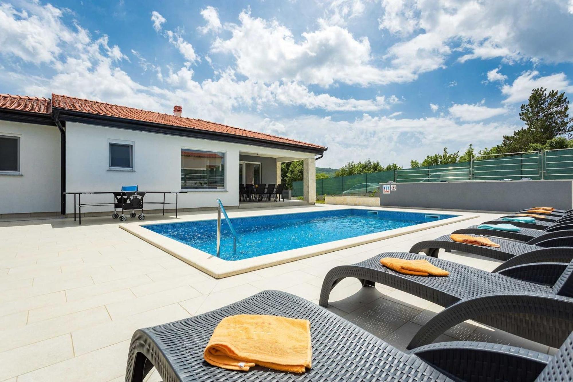 לאבין Holiday Home Greta מראה חיצוני תמונה
